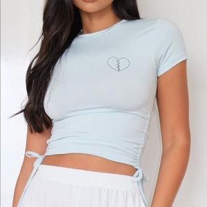 Missguided Blue heartbreaker rutched side t-shirt
